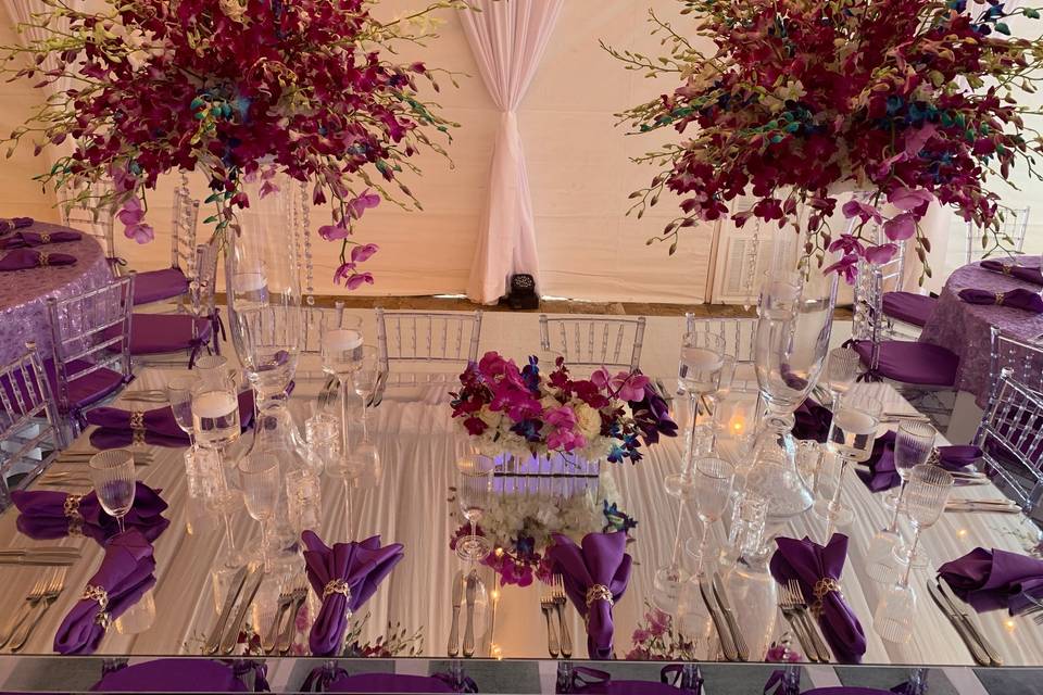 Mirrored Royal Table