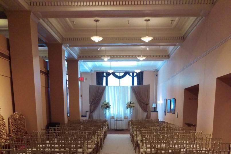 Orpheum, Exhibition Lobby