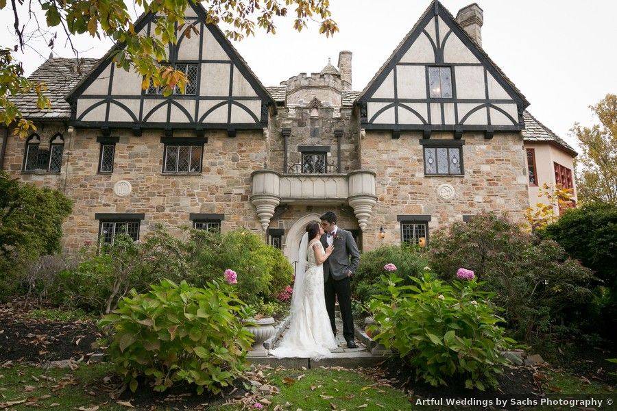 Newlyweds at a country manor