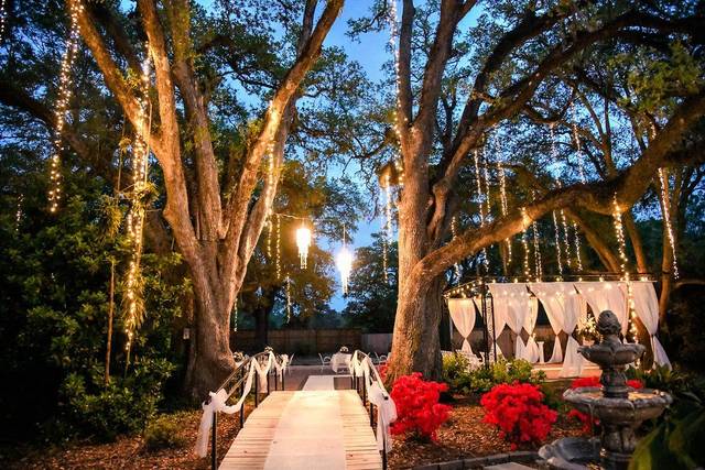 The Oaks Wedding & Event Center