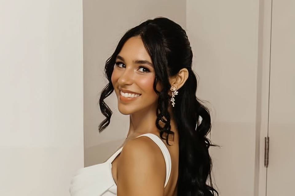 Polished, soft & timeless
