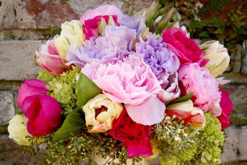 White rose bouquet