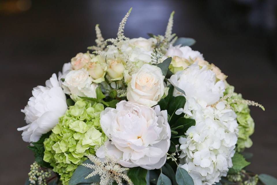 White rose cake topper