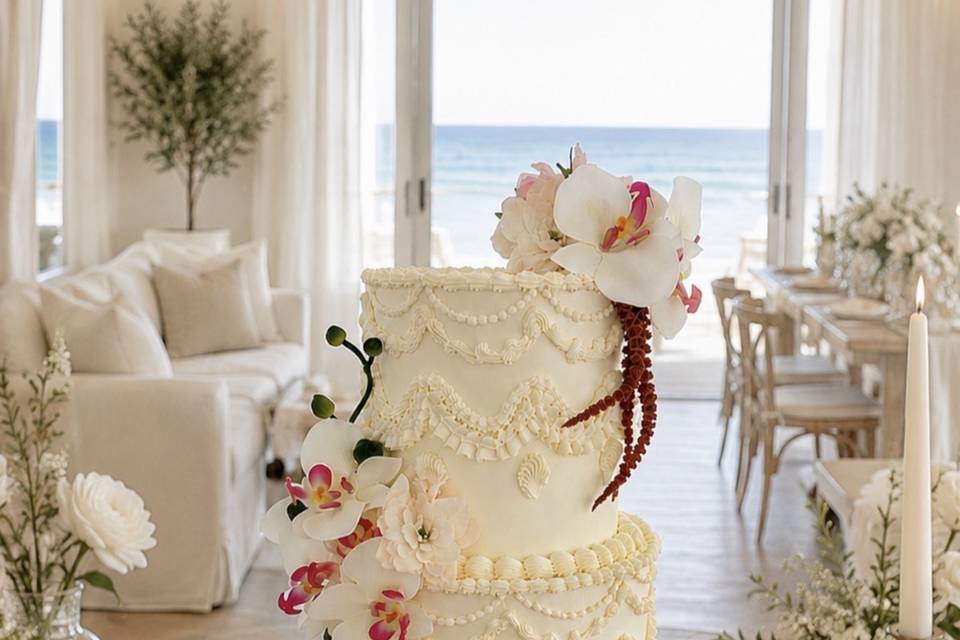 Two tiered vintage wedding cak