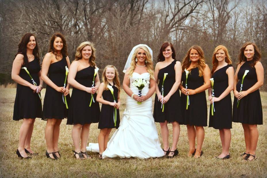 Allison with her bridesmaids