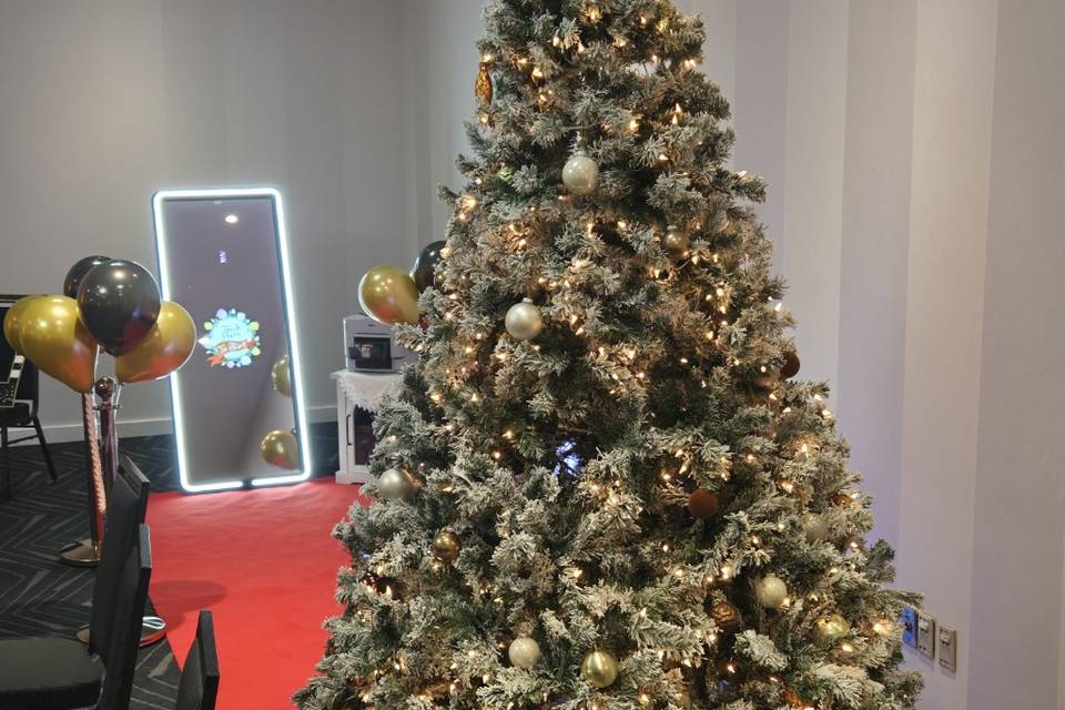 Christmas event JFK hotel