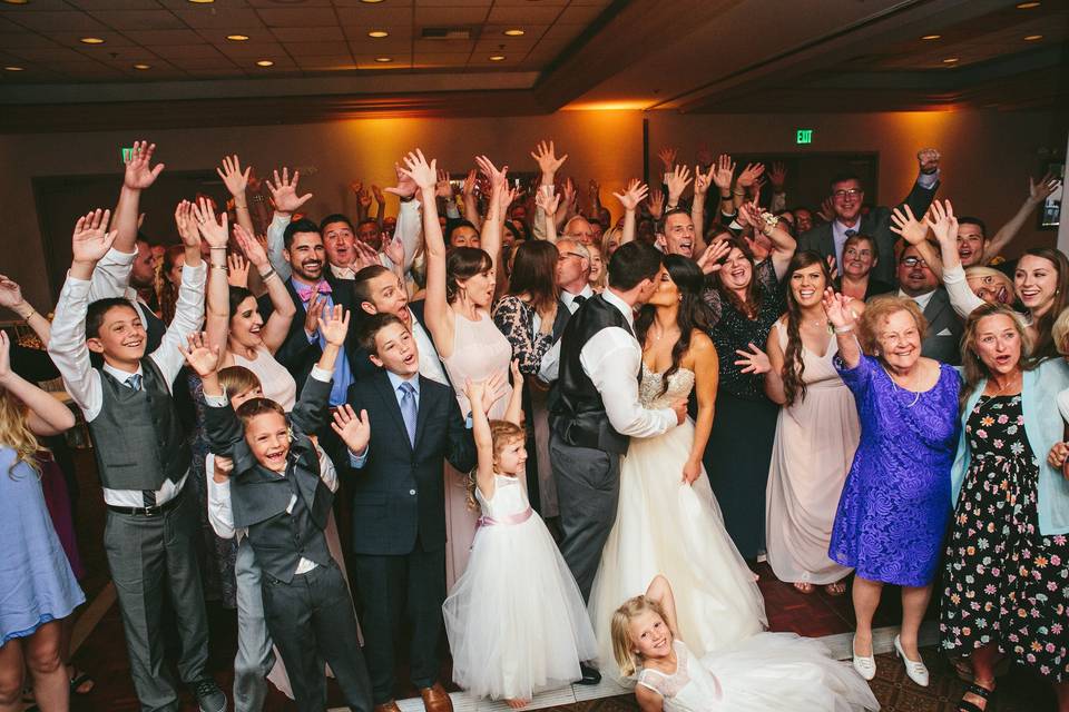 DJ Sota Entertainment - West Coast Wedding DJs