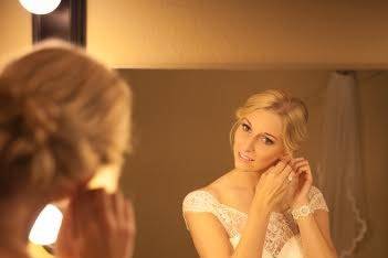 Tulsa Bridal Beauty - Celebrity Makeup & Hair stylist