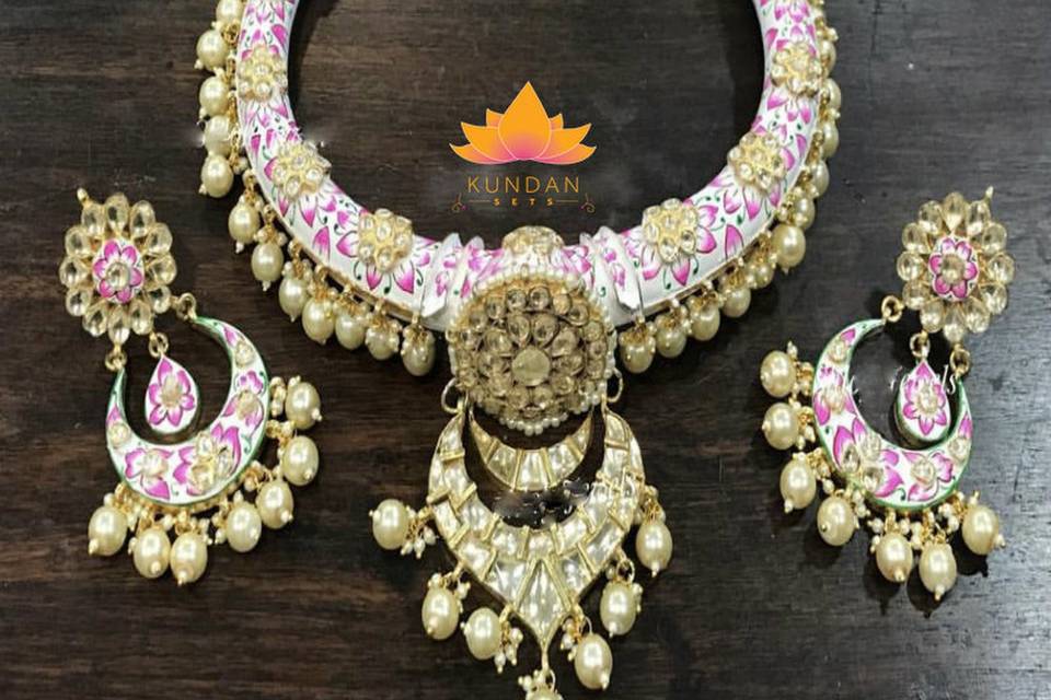 Pink meenakari necklace