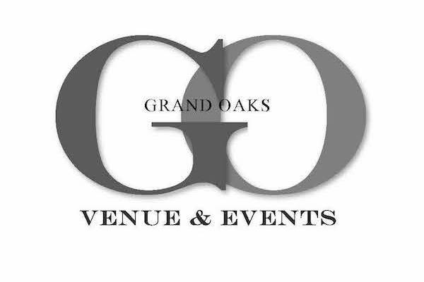 Grand Oaks