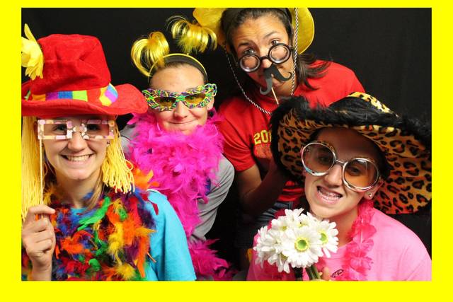 T Marie Photo Booth