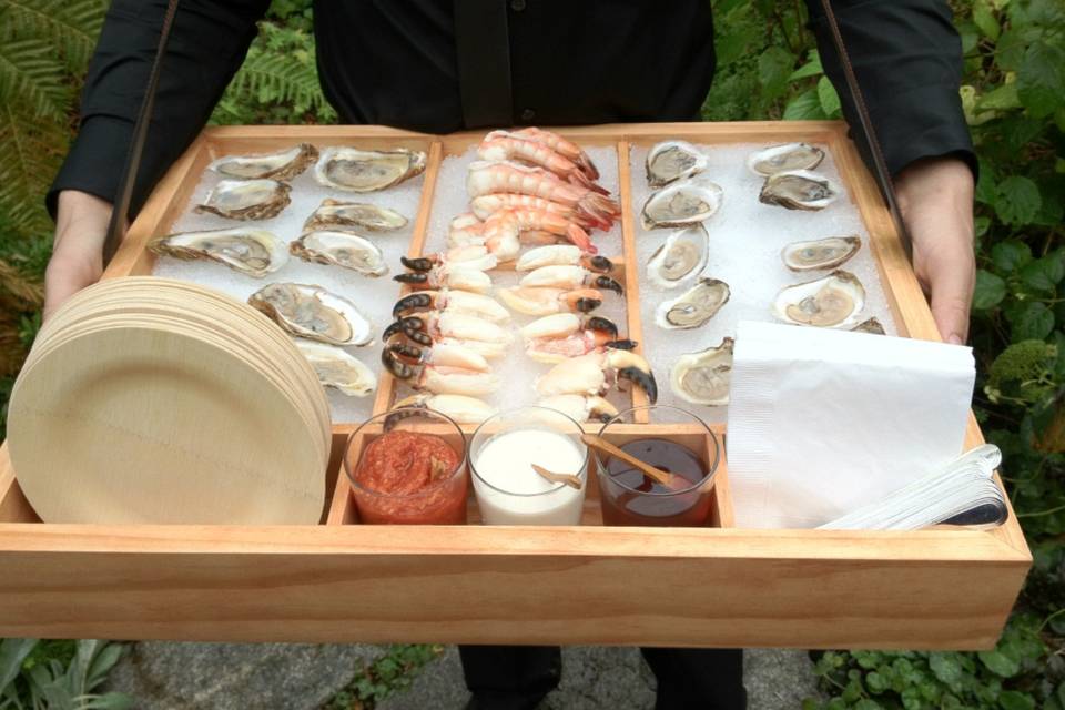 Passed raw bar
