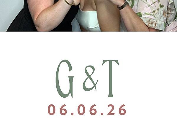 Photo strip & white backdrop
