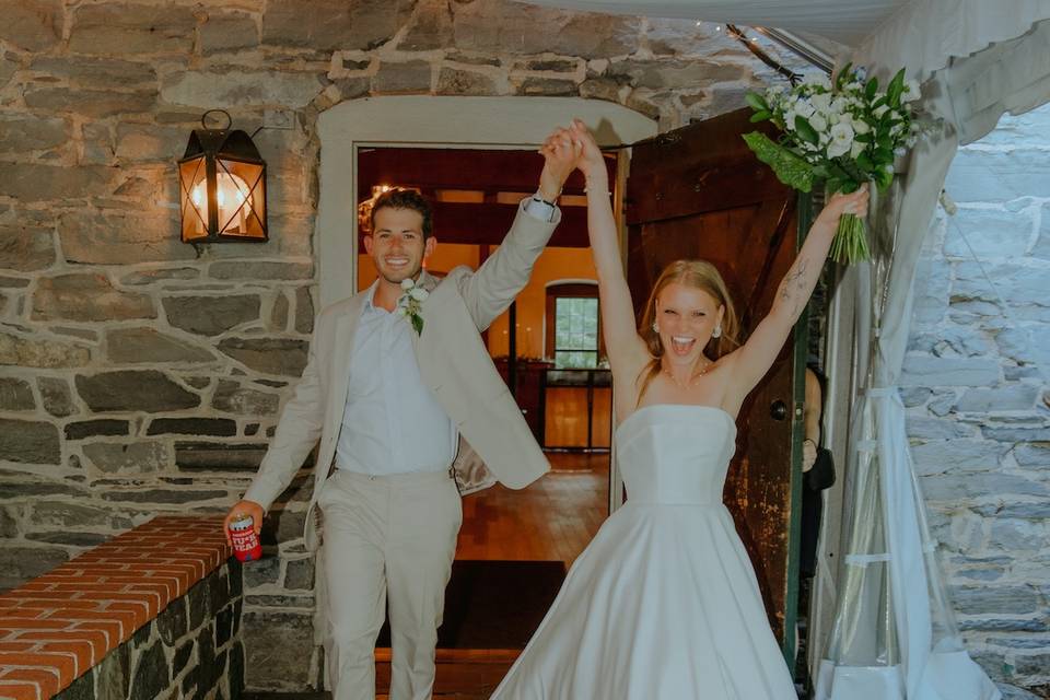 Tent reception entrance