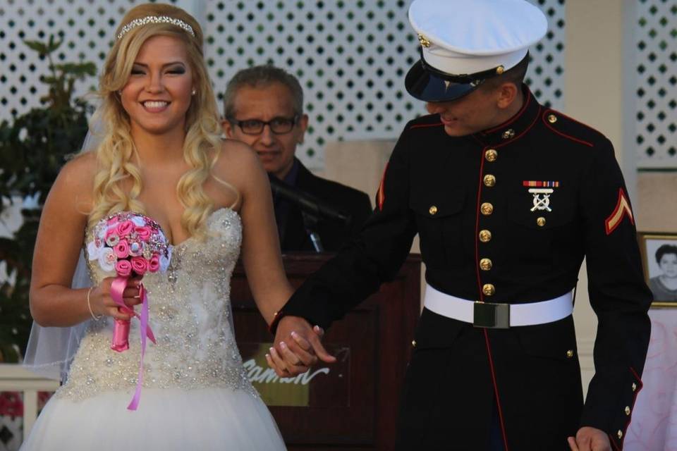 Elegance On The Avenue Brooch Bouquets