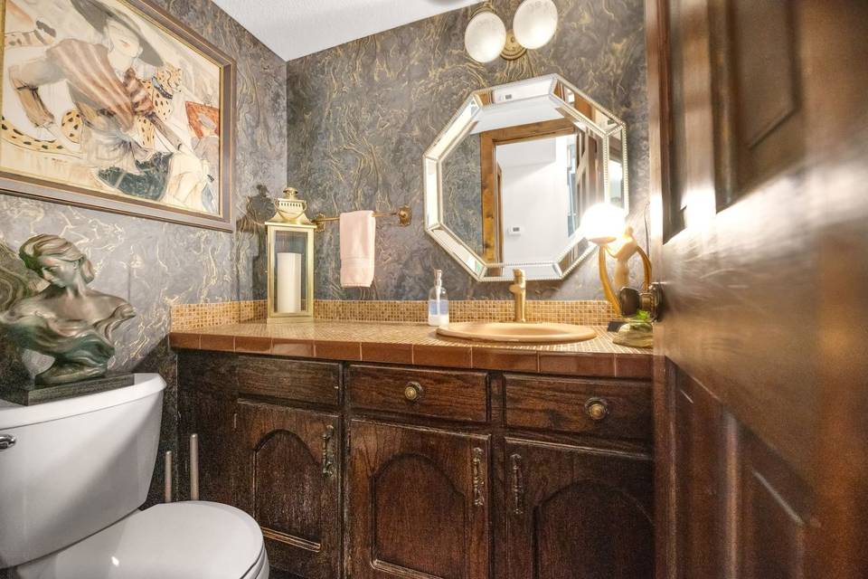 30_11_Hunters_Forest_Dr_Charleston_SC_29414_USA-Bathroom-DSC7498.jpg