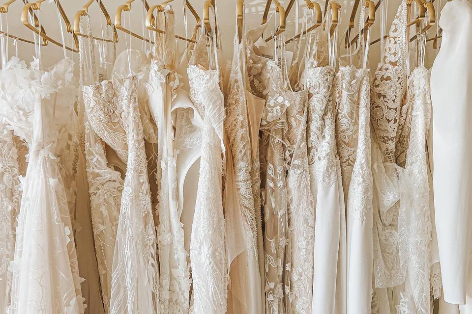 Wedding Dress and Bridal Gowns Shops - WeddingWire