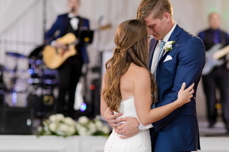 Live First Dance