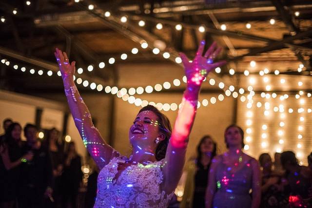 Making Weddings & Events Fun!!