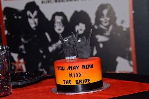 Kiss Wedding Chapel