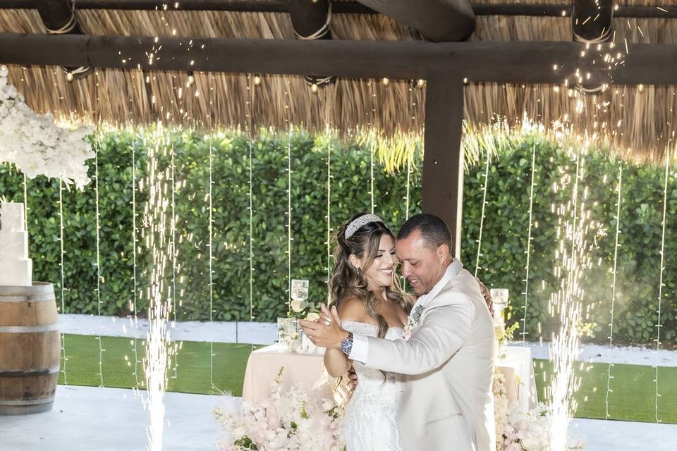 Cold Sparkles first dance