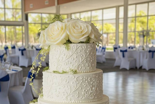 Fondant Cake.