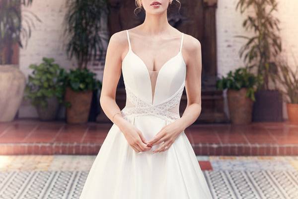 ALEXIA GAVELA BRIDAL