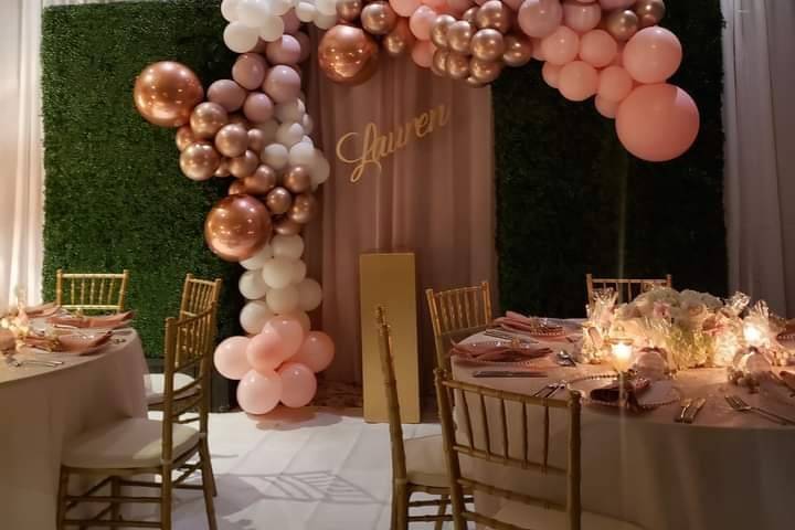 Hedge & balloon Backdrop