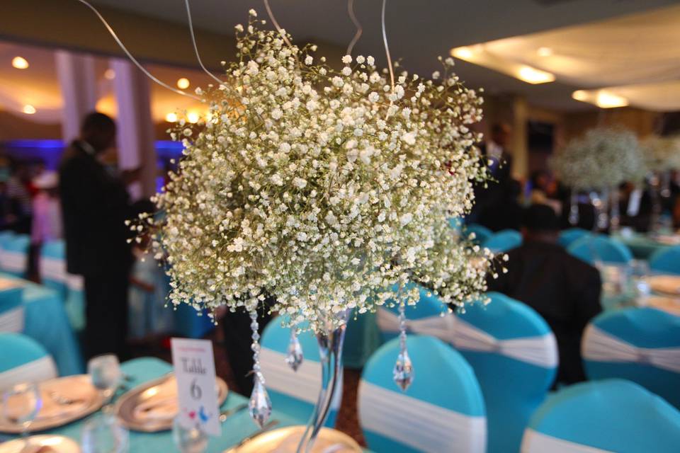 Center pieces add glamor