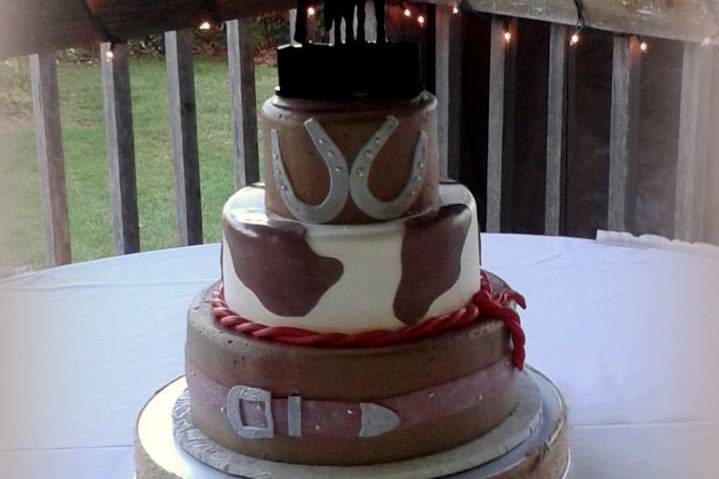 Western wedding cake