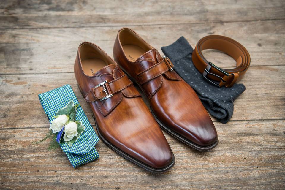 Groom's got great shoes!