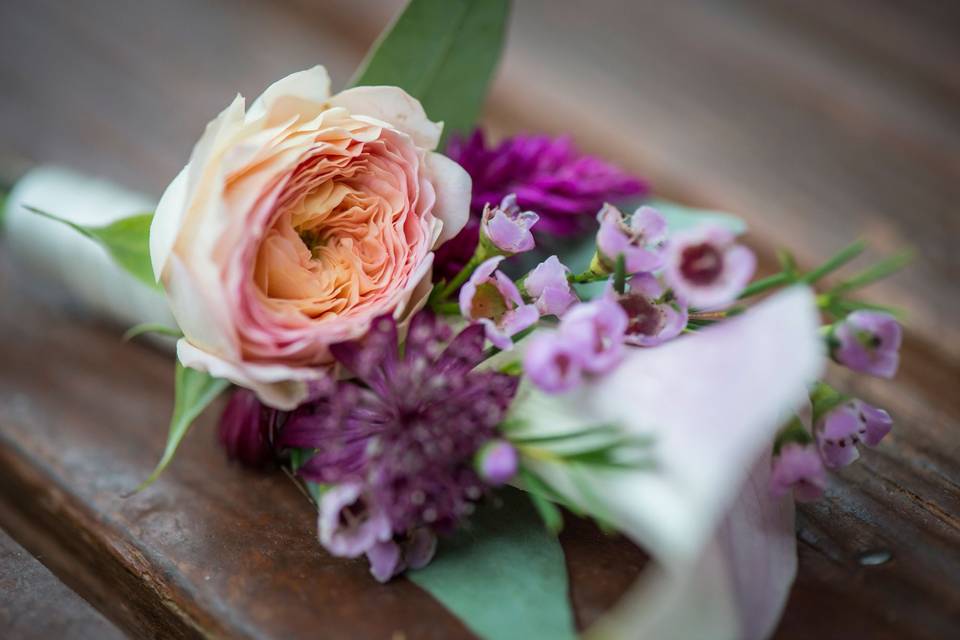 Groom's flowers.