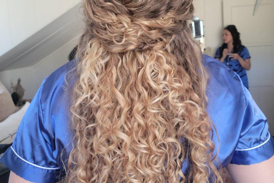 Natural curl