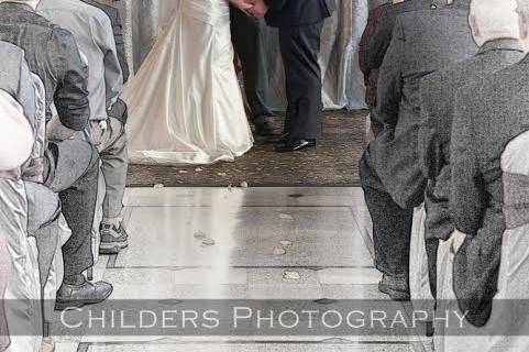 Cori and Thomas at the alter