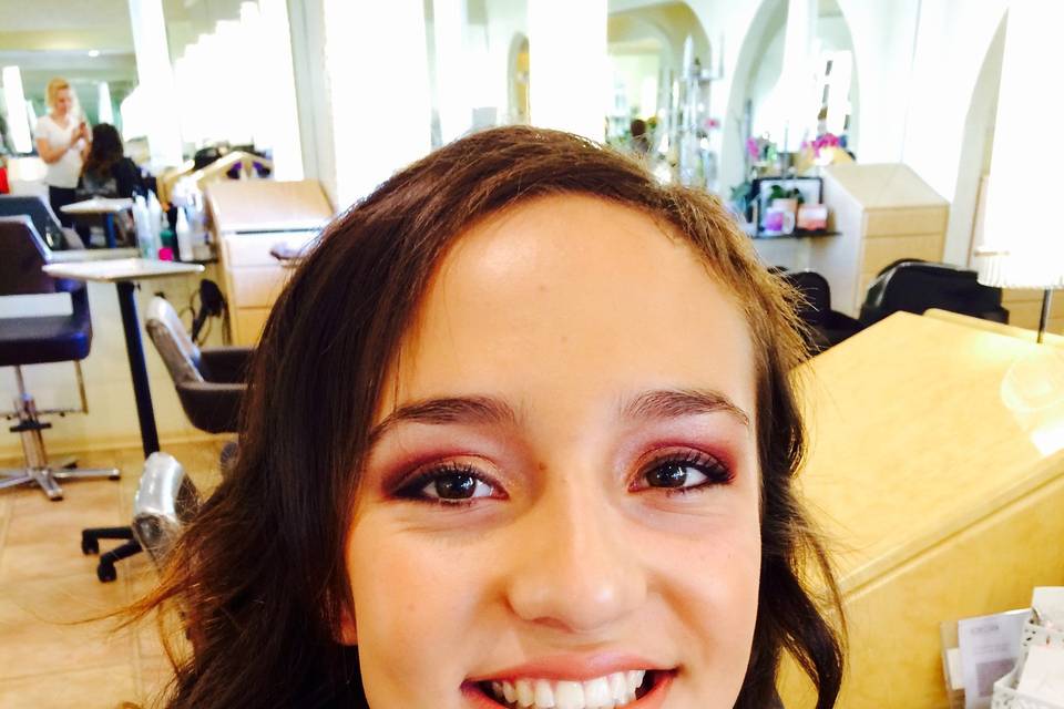 Bridesmaid makeup, teen