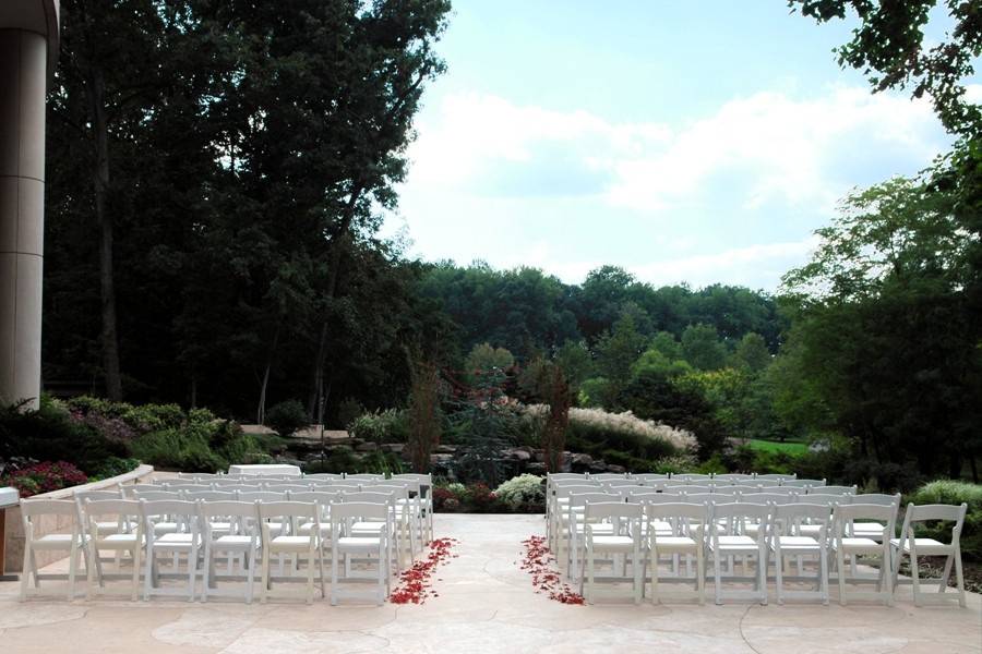 Outdoor terrace ceremony