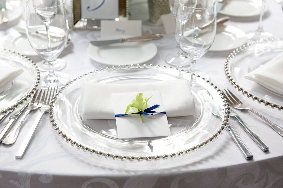 Table place setting