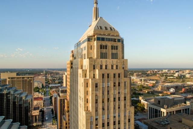 The National Hotel at First National Center