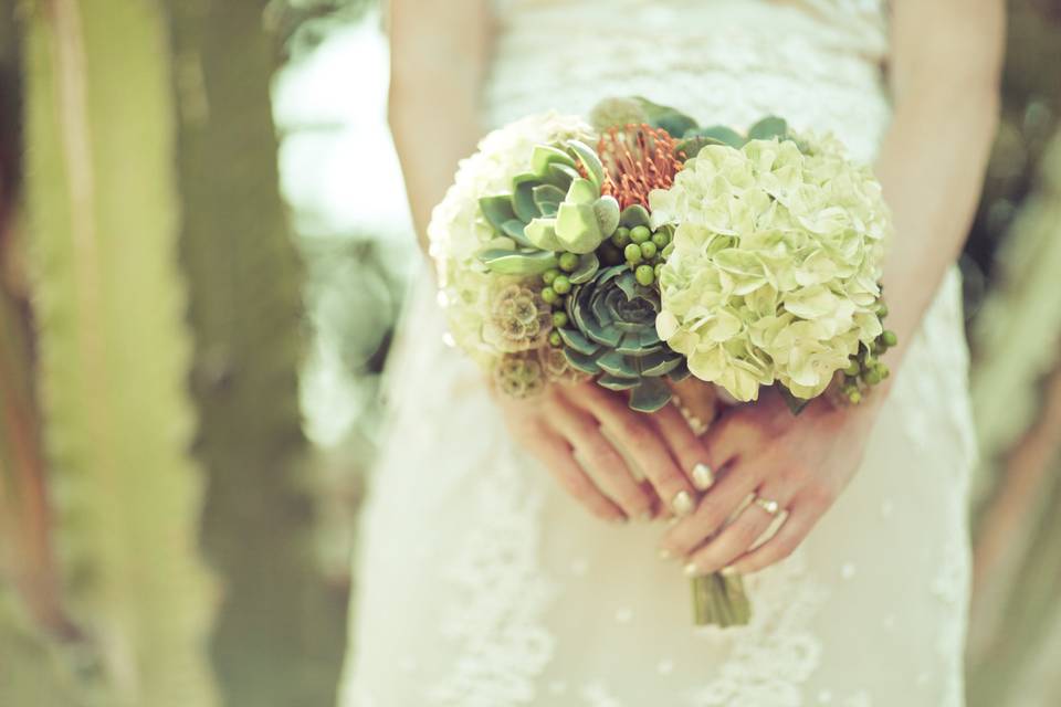 Cara's Weddings