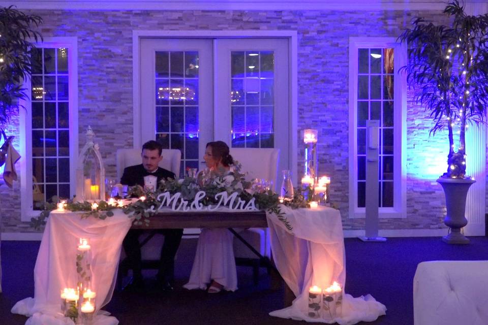 Bride & Groom Table