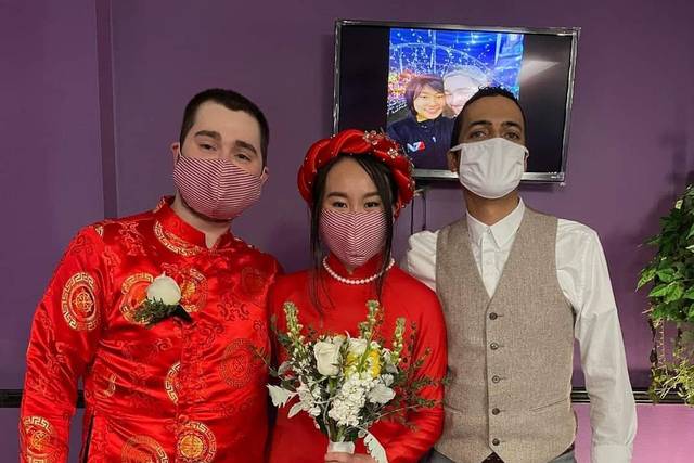 Wedding_photo_2000px.jpg