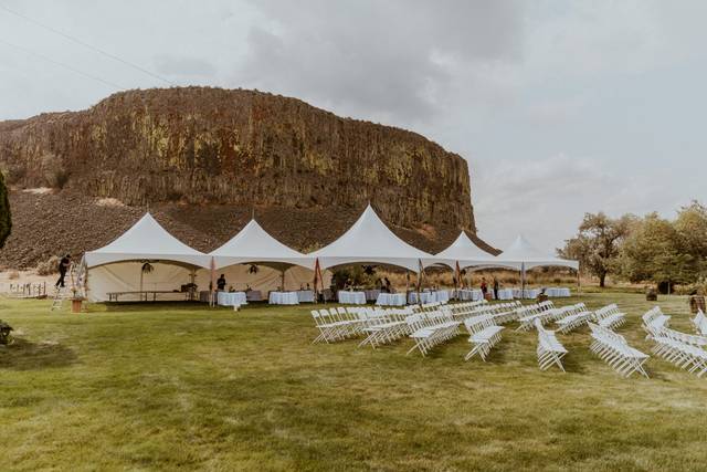 The cliffs of Moses Coulee