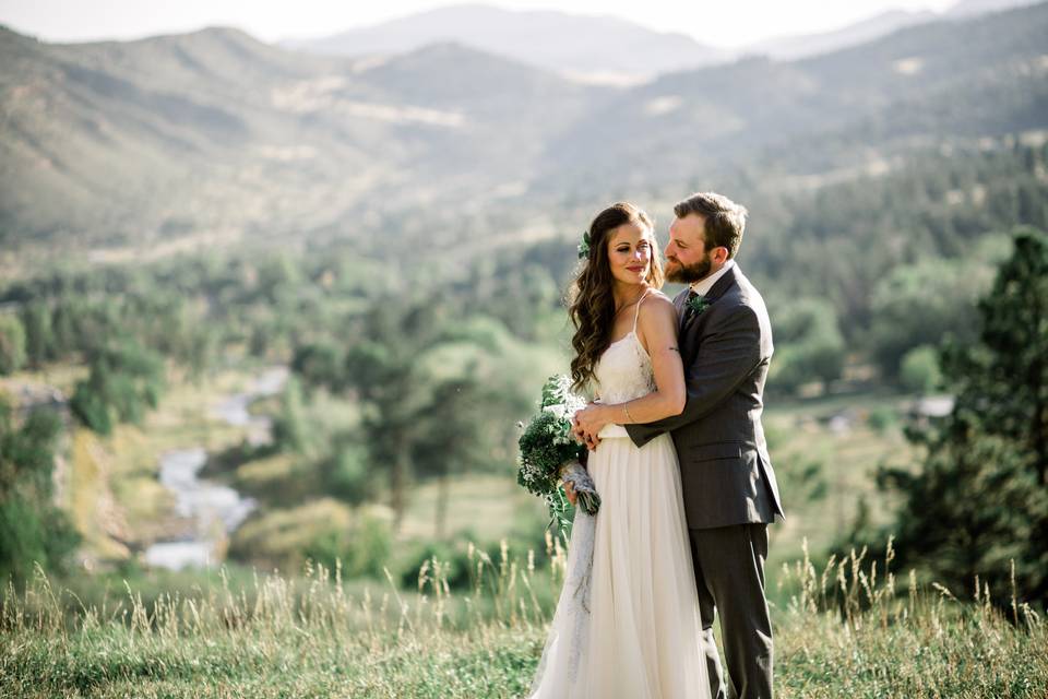 21+ Lyons Colorado Wedding Venues