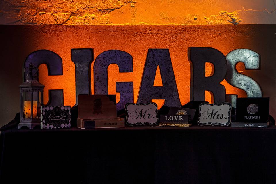 Cigars signage