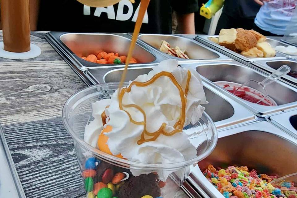Custom Dessert cart
