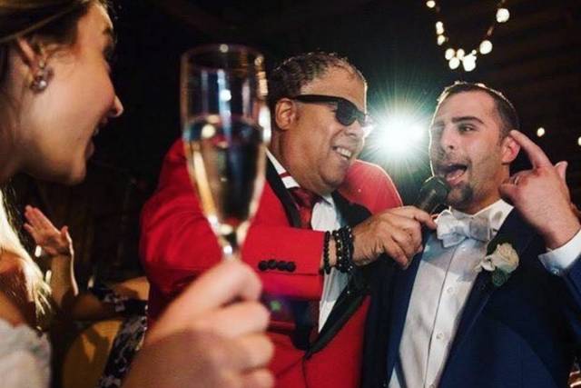 Groom singing