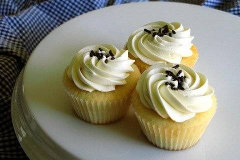 Perfect White Cupcakes