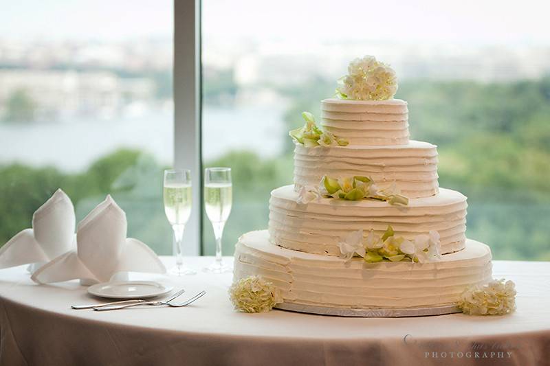 Beautiful wedding cake