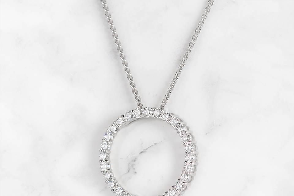 Diamond-circle-pendant_01.png