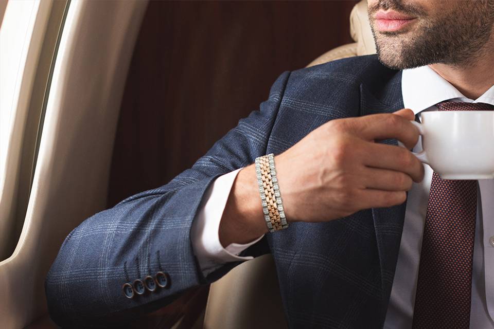 Rosegold-and-diamonds-luxury-men's-bracelet_01.png
